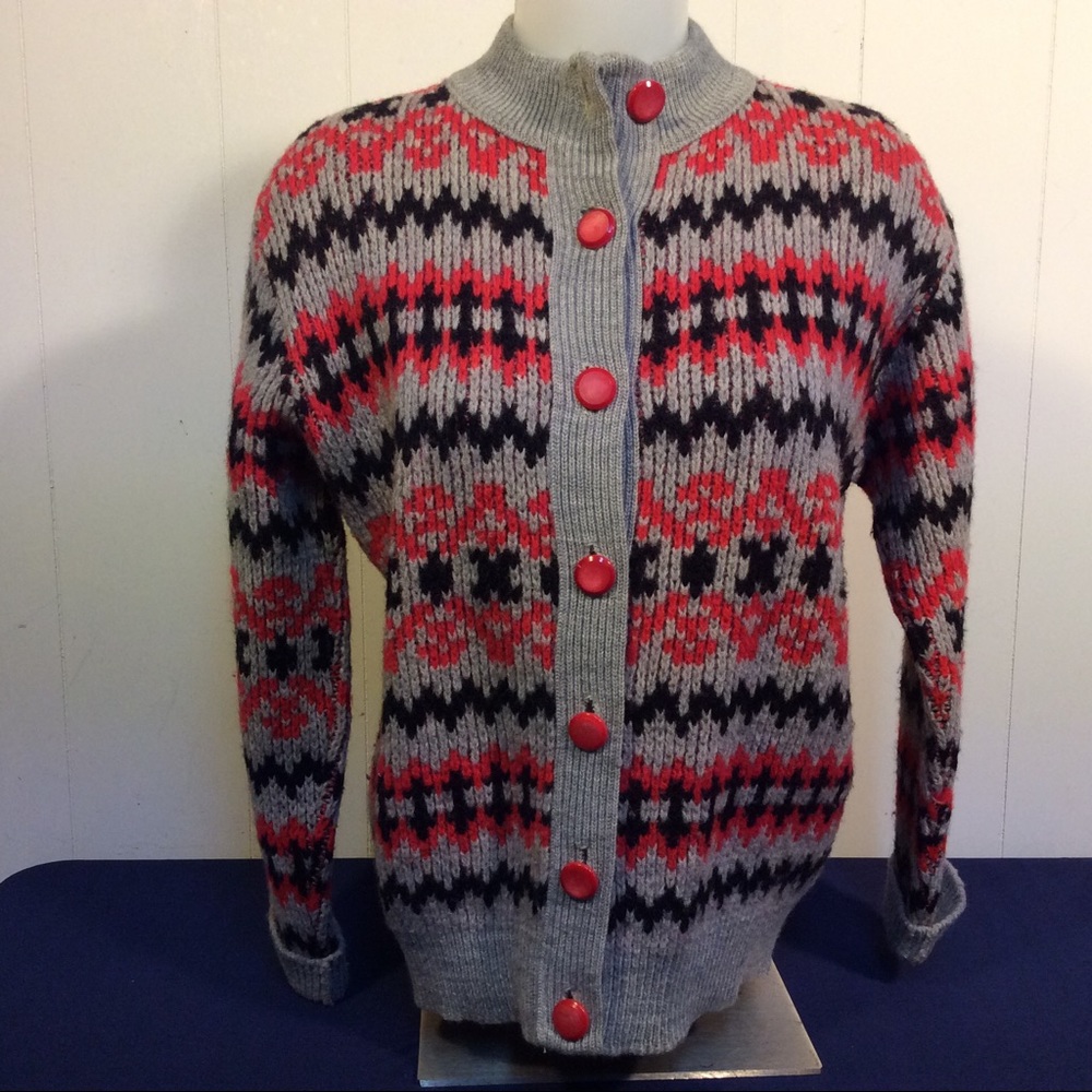 Avon Knit Vintage Womens Wool Cardigan Sweater size medium made in Canada